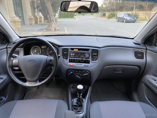 Kia Rio 2006, 97,000 km - 1.4 l - Bakı