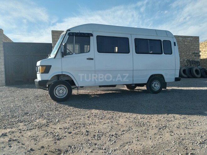 Mercedes 208 D 1992, 333,222 km - 2.3 l - Samux