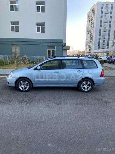 Toyota Corolla 2005, 237,000 km - 1.4 л - Bakı