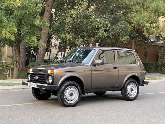 LADA (VAZ) Niva 2021, 5,580 km - 1.7 l - Bakı