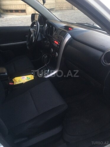 Suzuki Grand Vitara 2008, 300,000 km - 2.0 л - Bakı