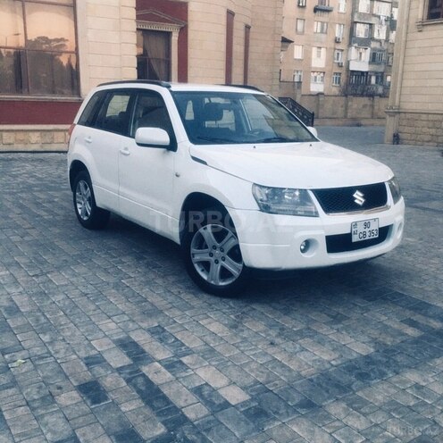 Suzuki Grand Vitara 2008, 300,000 km - 2.0 л - Bakı