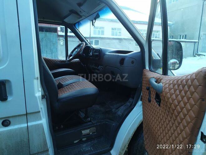Ford Transit 1999, 400,000 km - 2.5 l - Quba