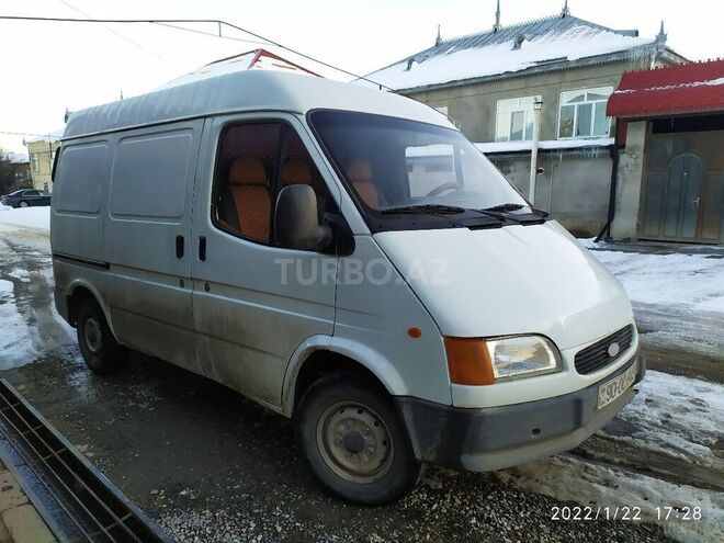 Ford Transit 1999, 400,000 km - 2.5 l - Quba