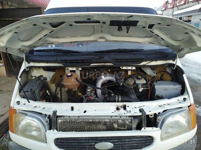 Ford Transit 1999, 400,000 km - 2.5 l - Quba