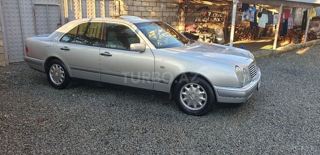 Mercedes E 200 1996, 325,680 km - 2.0 l - Lənkəran