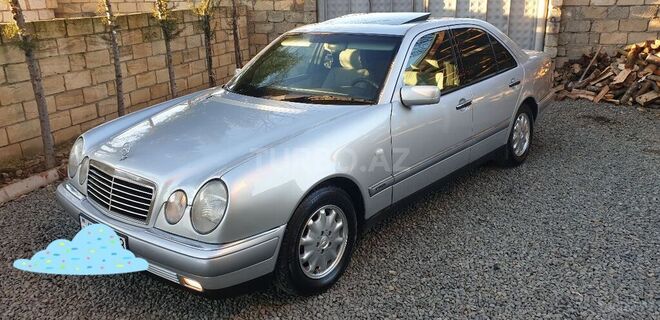 Mercedes E 200 1996, 325,680 km - 2.0 l - Lənkəran