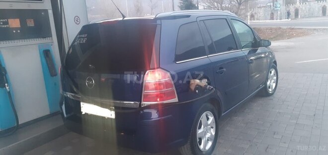 Opel Zafira 2007, 299,000 km - 2.2 l - Şəki