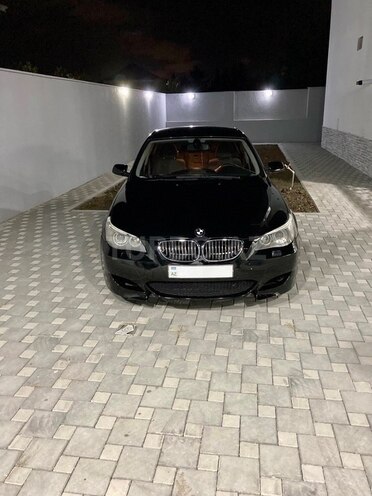 BMW 520 2004, 310,000 km - 2.2 l - Bakı