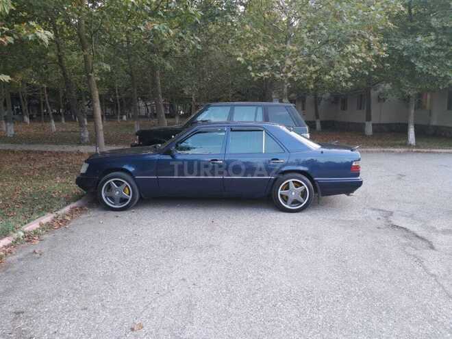 Mercedes E 220 1995, 427,000 km - 2.2 l - Quba