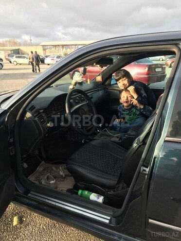 Mercedes E 230 1997, 400,000 km - 2.3 л - Bakı