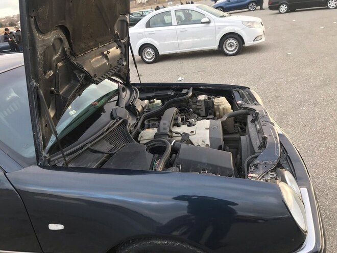 Mercedes E 230 1997, 400,000 km - 2.3 л - Bakı