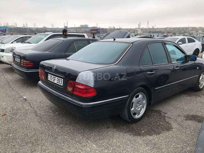 Mercedes E 230 1997, 400,000 km - 2.3 л - Bakı
