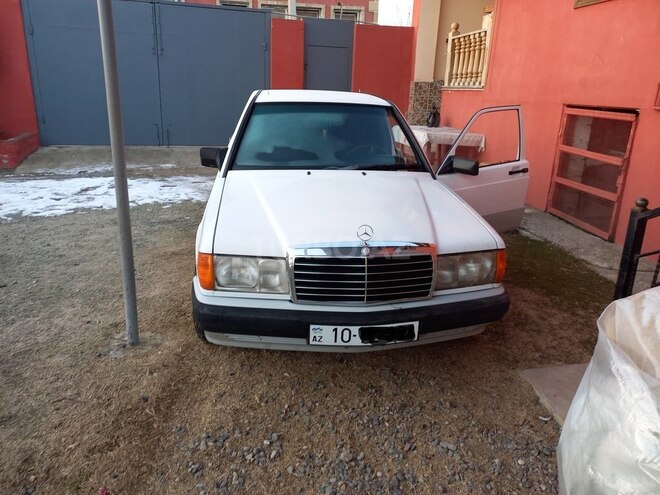 Mercedes 190 1991, 474,325 km - 1.8 л - Sabirabad