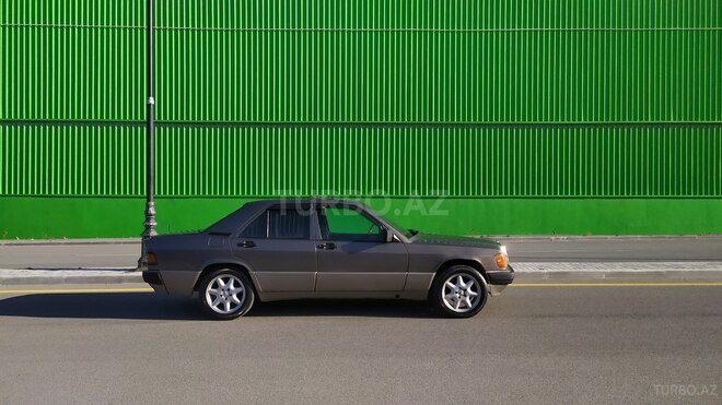 Mercedes 190 1992, 351,623 km - 1.8 l - Sumqayıt