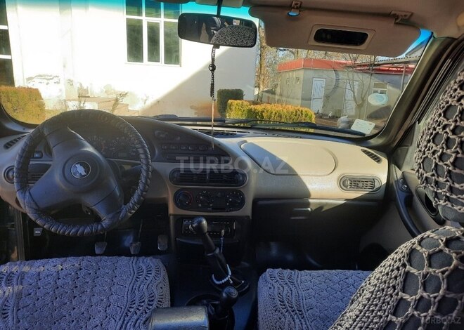 Chevrolet Niva 2005, 270,000 km - 1.7 л - Yardımlı