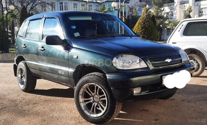 Chevrolet Niva 2005, 270,000 km - 1.7 л - Yardımlı