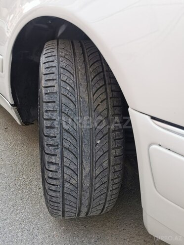 Mercedes E 290 1996, 392,000 km - 2.9 l - Bakı