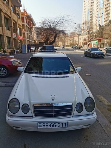 Mercedes E 290 1996, 392,000 km - 2.9 l - Bakı