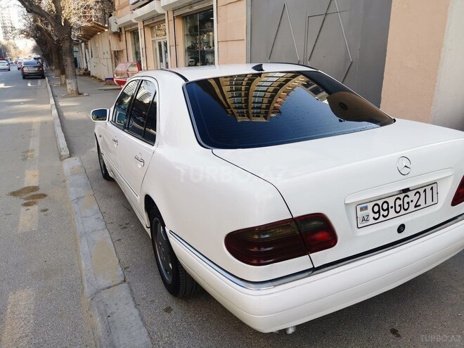 Mercedes E 290 1996, 392,000 km - 2.9 l - Bakı