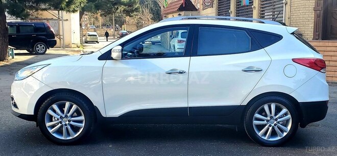 Hyundai ix35 2012, 123,000 km - 2.4 l - Bakı