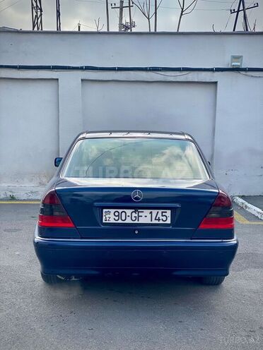 Mercedes C 240 1998, 284,500 km - 2.4 l - Bakı