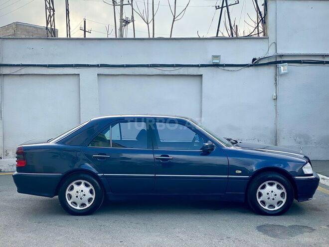Mercedes C 240 1998, 284,500 km - 2.4 l - Bakı