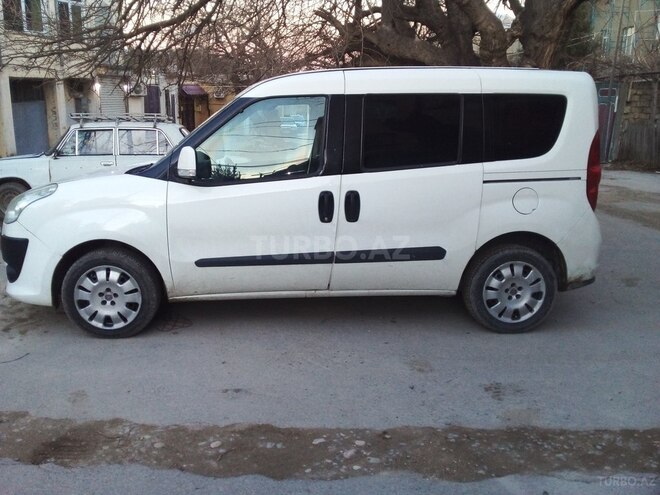 Fiat Doblo 2011, 411,000 km - 1.4 l - Bakı