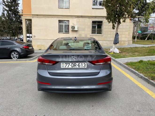 Hyundai Elantra 2017, 75,000 km - 2.0 l - Bakı