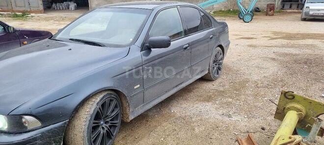BMW 523 1997, 260,000 km - 2.5 l - Bakı