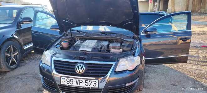Volkswagen Passat 2005, 305,000 km - 2.0 l - Bakı