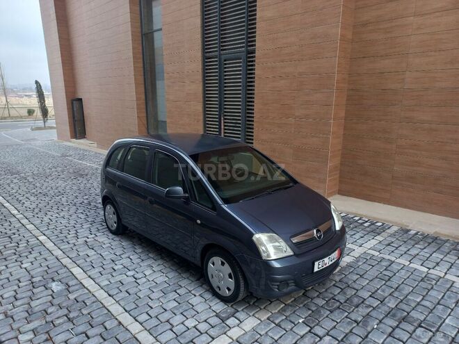Opel Meriva 2006, 200,000 km - 1.3 l - Bakı