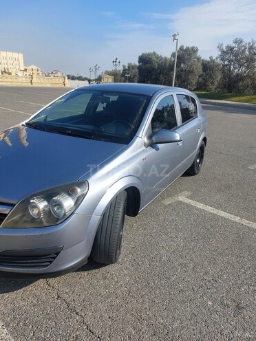 Opel Astra 2005, 220,000 km - 1.4 l - Bakı