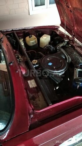 LADA (VAZ) 2107 2002, 42,650 km - 1.5 l - Salyan