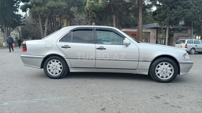 Mercedes C 200 1998, 234,000 km - 2.0 l - Bakı