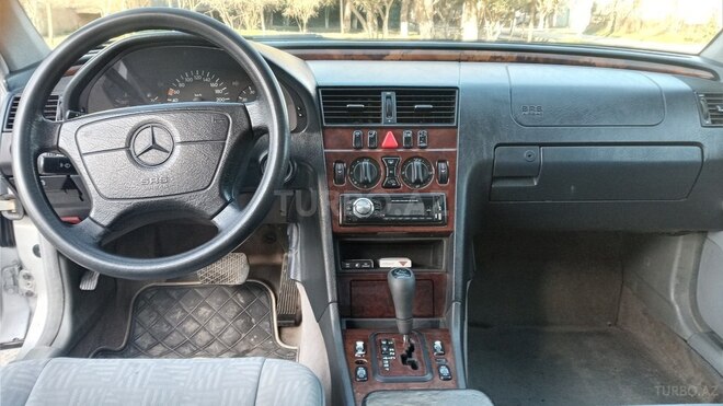 Mercedes C 200 1998, 234,000 km - 2.0 l - Bakı