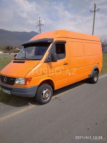 Mercedes Sprinter 312 1996, 590,666 km - 2.9 l - Zaqatala