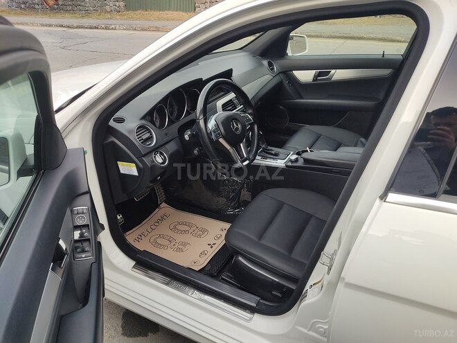 Mercedes C 250 2014, 200,000 km - 1.8 l - Zaqatala