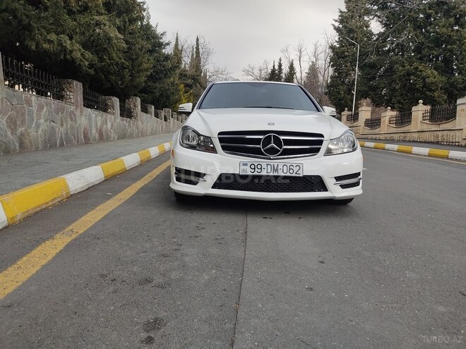 Mercedes C 250 2014, 200,000 km - 1.8 l - Zaqatala