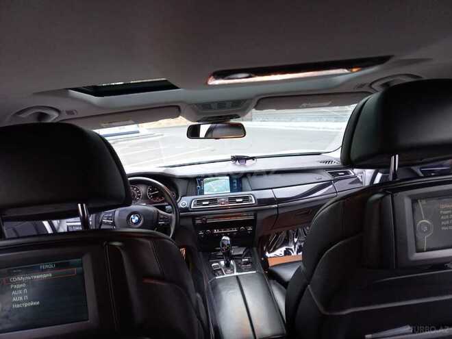 BMW 750 2010, 133,300 km - 4.4 l - Bakı