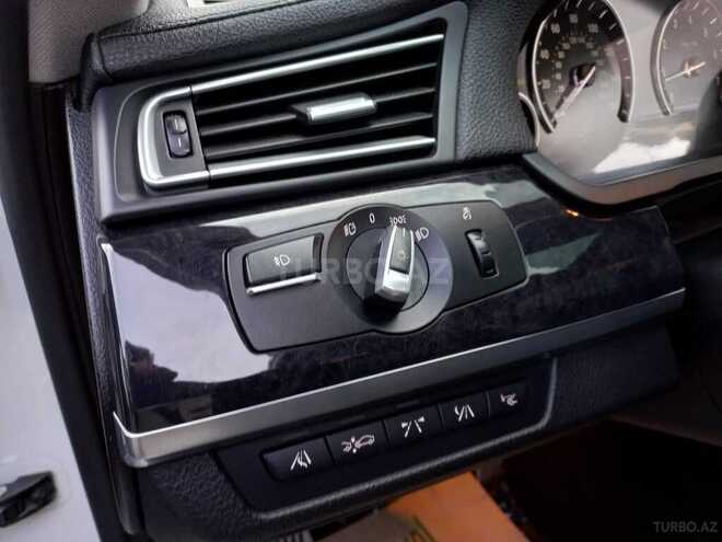 BMW 750 2010, 133,300 km - 4.4 l - Bakı