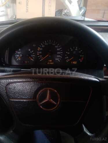 Mercedes C 200 1998, 211,400 km - 2.0 l - Bakı