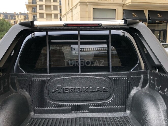 Mitsubishi L200 2008, 210,000 km - 2.5 l - Bakı