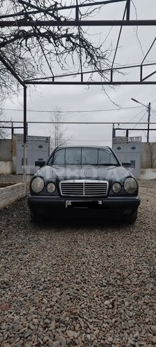 Mercedes E 230 1996, 340,000 km - 2.3 l - Şirvan