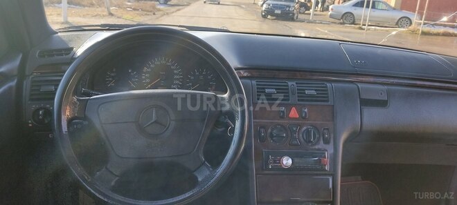 Mercedes E 230 1996, 340,000 km - 2.3 l - Şirvan