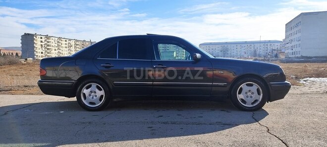 Mercedes E 230 1996, 340,000 km - 2.3 l - Şirvan