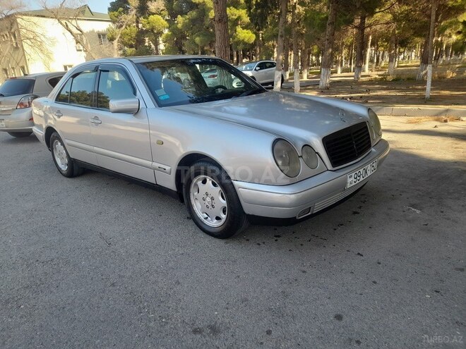 Mercedes E 200 1999, 295,000 km - 2.0 l - Xırdalan