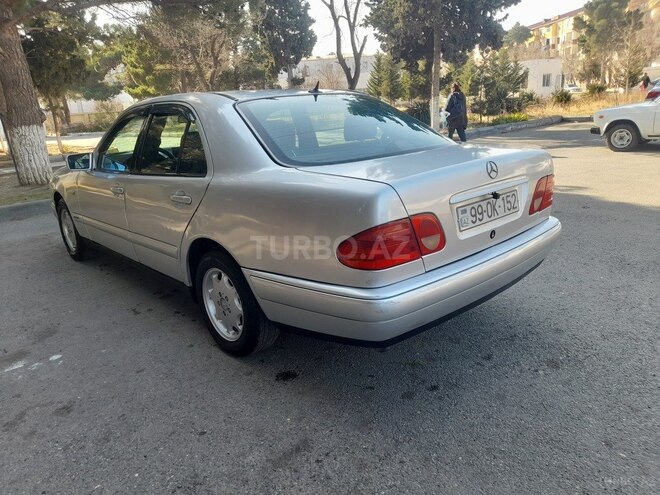 Mercedes E 200 1999, 295,000 km - 2.0 l - Xırdalan