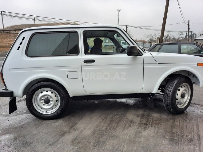 LADA (VAZ) Niva 2013, 200,000 km - 1.7 l - Zaqatala