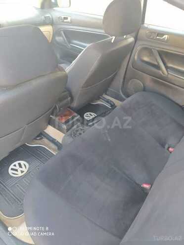 Volkswagen Passat 1998, 220,000 km - 1.8 l - Bakı